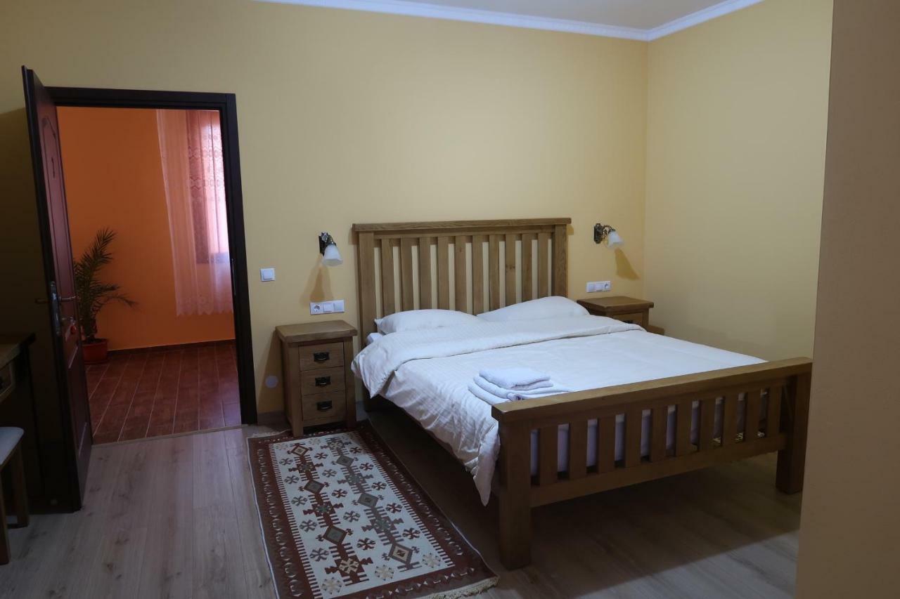 Casa Pop Hotel Sapinta Ngoại thất bức ảnh